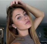 Hannah B.